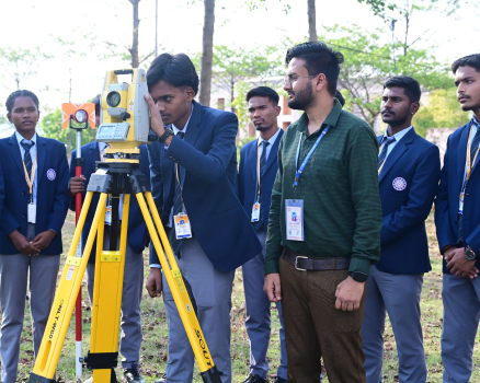 gumla Polytechnic College gumla Polytechnic College about